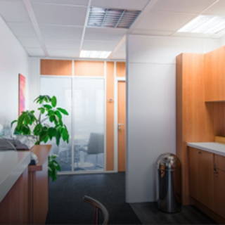 Bureau privé 450 m² 90 postes Coworking Rue des 3 Fontanot Nanterre 92000 - photo 1